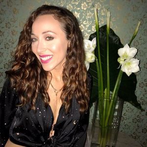 Meet your Posher, Rhonda